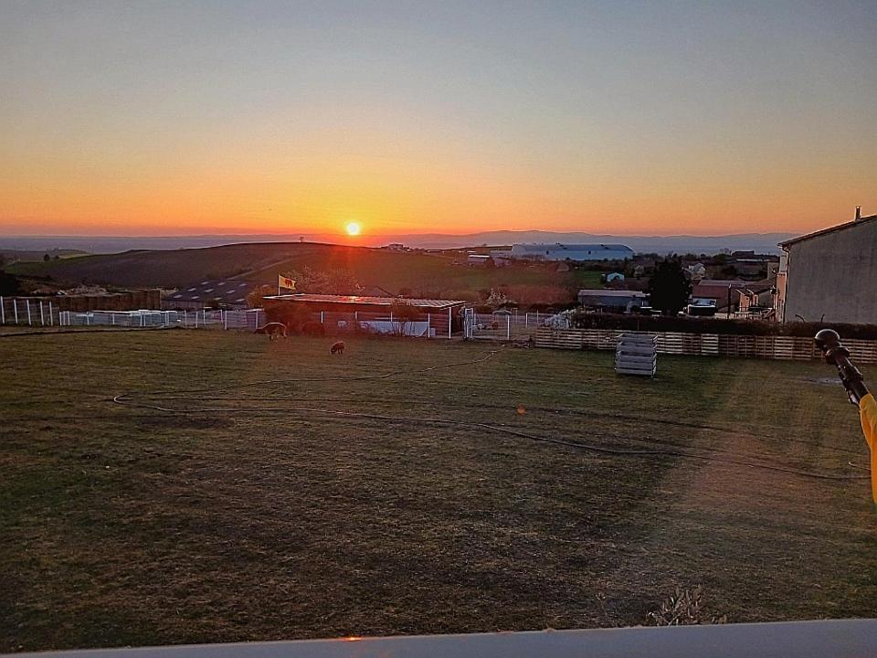 Сasa de vacaciones Tiny House Des Bougnats *